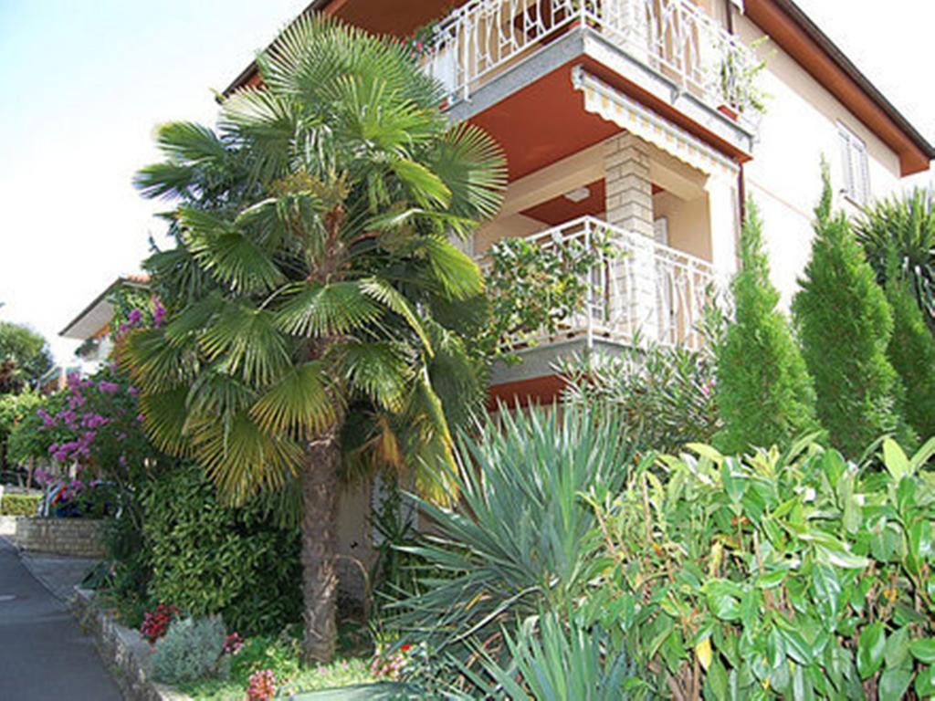 Apartments Samec Izola Eksteriør bilde